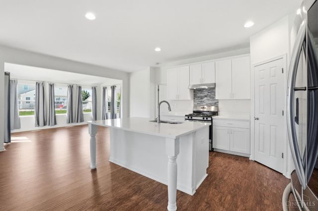 1236 Sinclair Drive, Maineville, OH 45039
