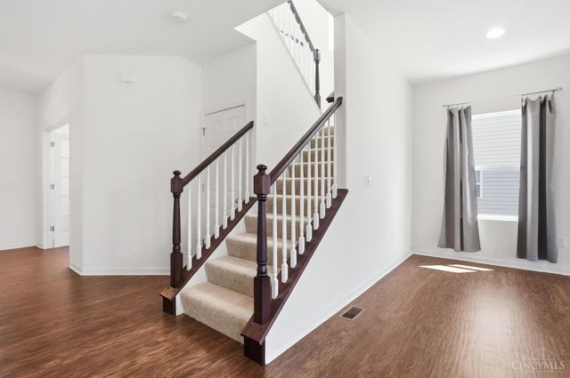 1236 Sinclair Drive, Maineville, OH 45039