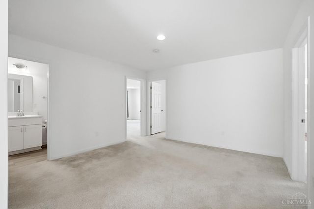 1236 Sinclair Drive, Maineville, OH 45039