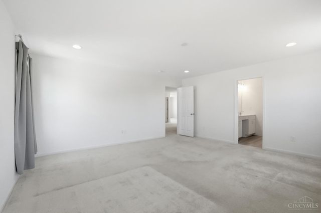 1236 Sinclair Drive, Maineville, OH 45039