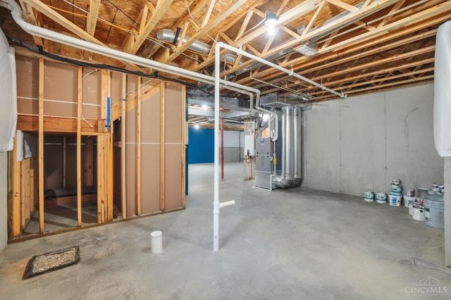 1236 Sinclair Drive, Maineville, OH 45039