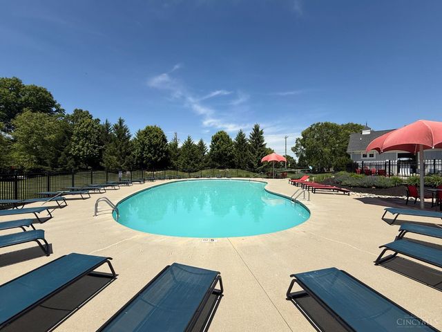1236 Sinclair Drive, Maineville, OH 45039