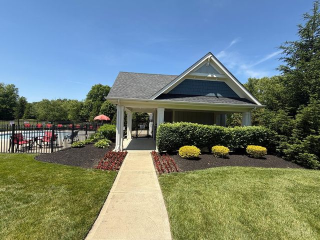 1236 Sinclair Drive, Maineville, OH 45039