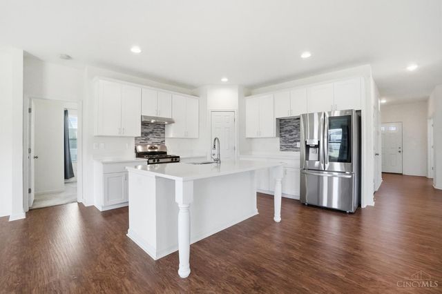 1236 Sinclair Drive, Maineville, OH 45039