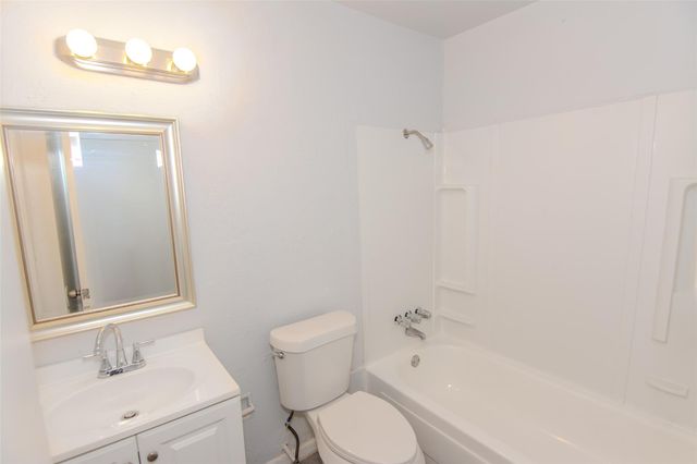 9706 Farragut Street, Houston, TX 77078