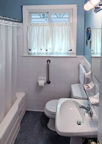 4011 Ivy Dr, Nashville, TN 37216