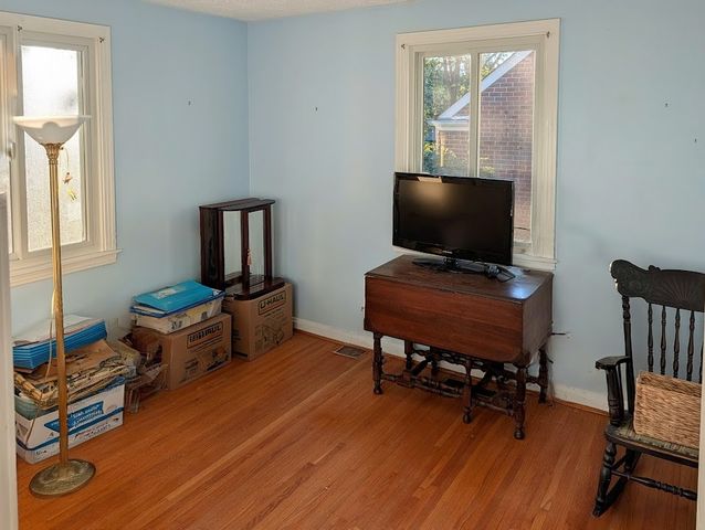 4011 Ivy Dr, Nashville, TN 37216