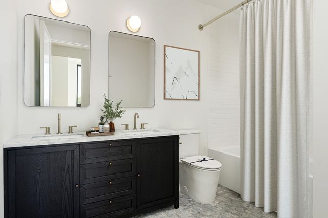 111 E State, Traverse City, MI 49684