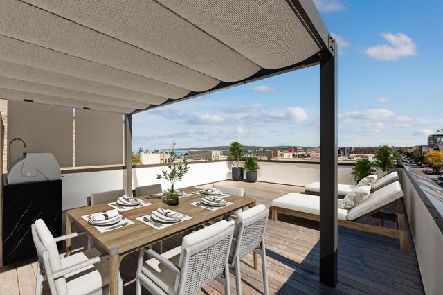 111 E State, Traverse City, MI 49684