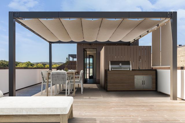 111 E State, Traverse City, MI 49684