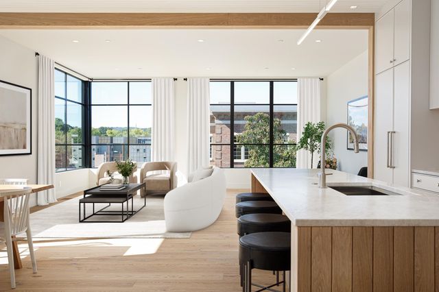 111 E State, Traverse City, MI 49684