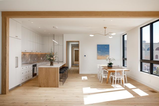 111 E State, Traverse City, MI 49684