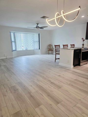 2098 SW 17th Drive, Deerfield Beach, FL 33442