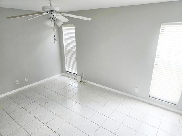 2098 SW 17th Drive, Deerfield Beach, FL 33442