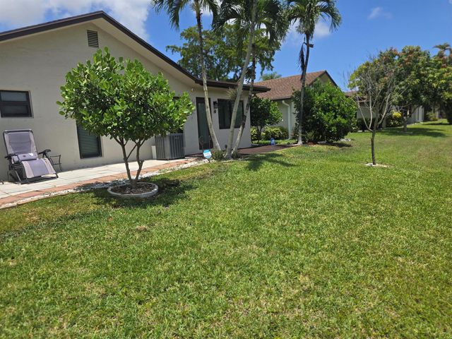 2098 SW 17th Drive, Deerfield Beach, FL 33442
