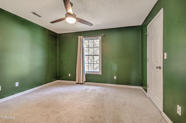 112 Winners Circle F2, Bristol, TN 37620