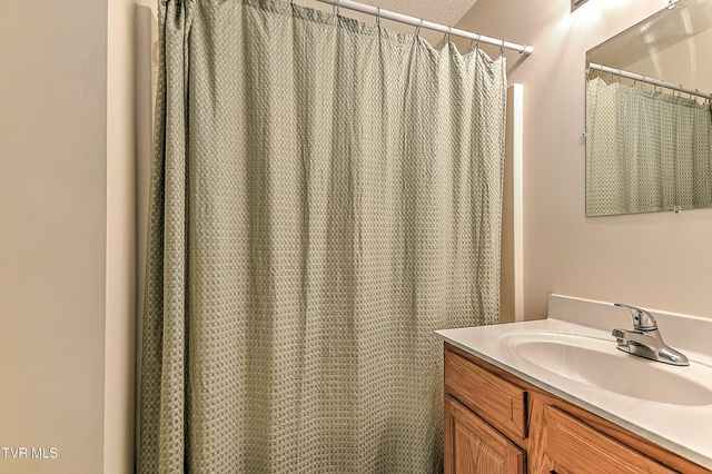 112 Winners Circle F2, Bristol, TN 37620