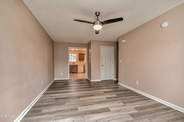 112 Winners Circle F2, Bristol, TN 37620