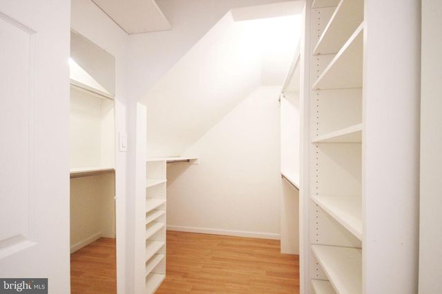 2128 APPLETREE ST, Philadelphia, PA 19103