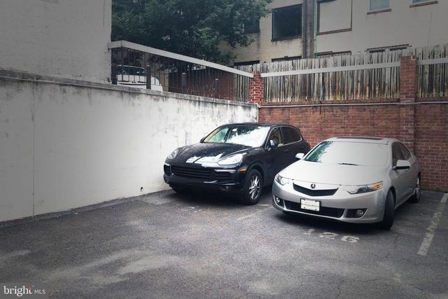 2128 APPLETREE ST, Philadelphia, PA 19103