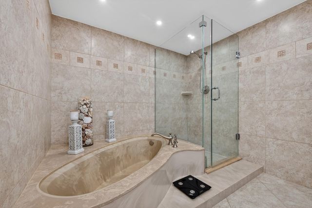 4200 N Ocean Drive 1- 1101, Singer Island, FL 33404