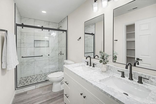 318 W First Street, Mulberry, IN 46058