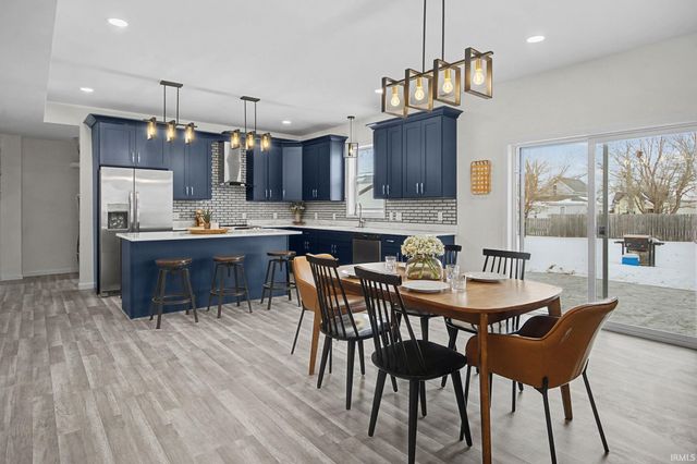 318 W First Street, Mulberry, IN 46058