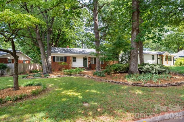 2911 Enfield Road, Charlotte, NC 28205