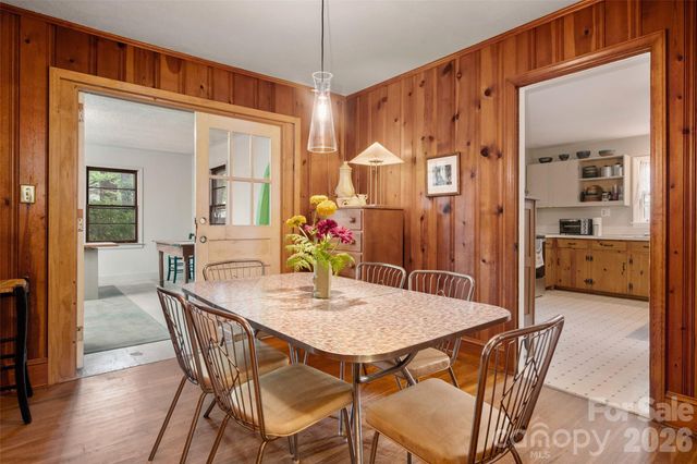 2911 Enfield Road, Charlotte, NC 28205