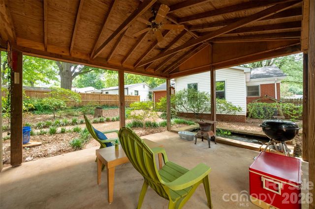 2911 Enfield Road, Charlotte, NC 28205