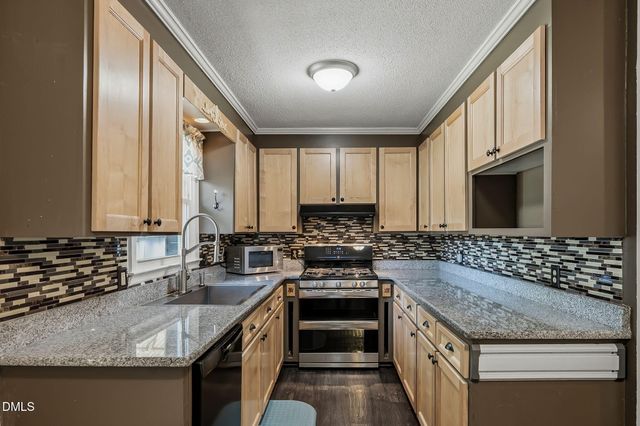 114 Dorsey Place, Henderson, NC 27536