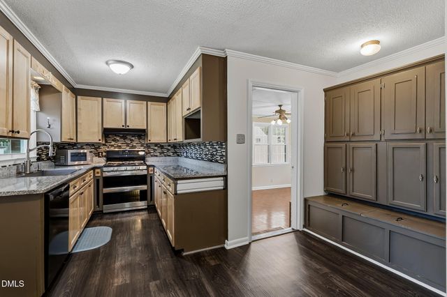 114 Dorsey Place, Henderson, NC 27536