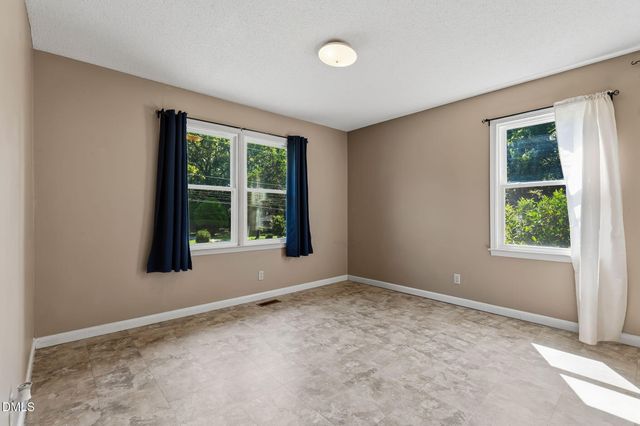 114 Dorsey Place, Henderson, NC 27536