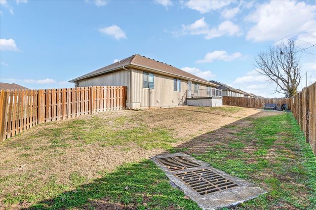 4544 Somerset Drive, Battlefield, MO 65619