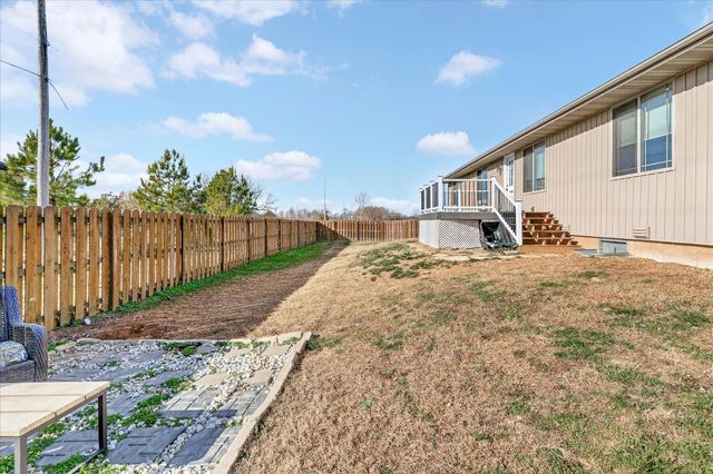 4544 Somerset Drive, Battlefield, MO 65619