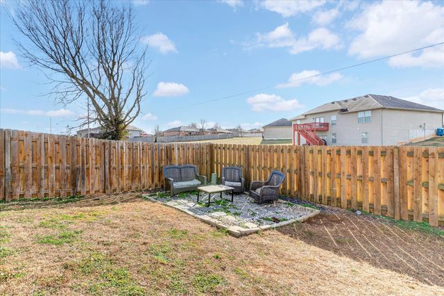 4544 Somerset Drive, Battlefield, MO 65619