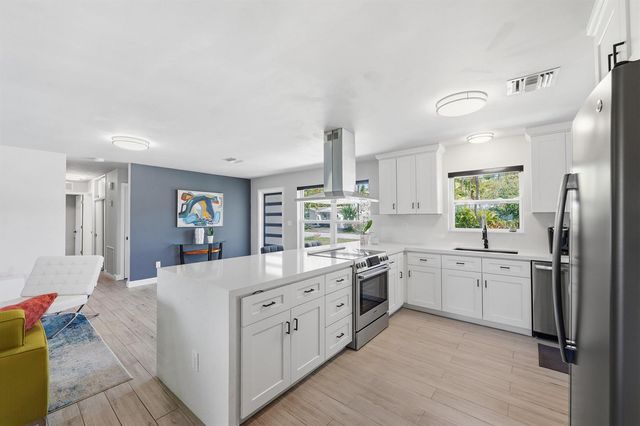 4441 NE 15th Avenue, Oakland Park, FL 33334