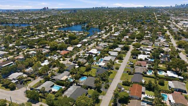 4441 NE 15th Avenue, Oakland Park, FL 33334