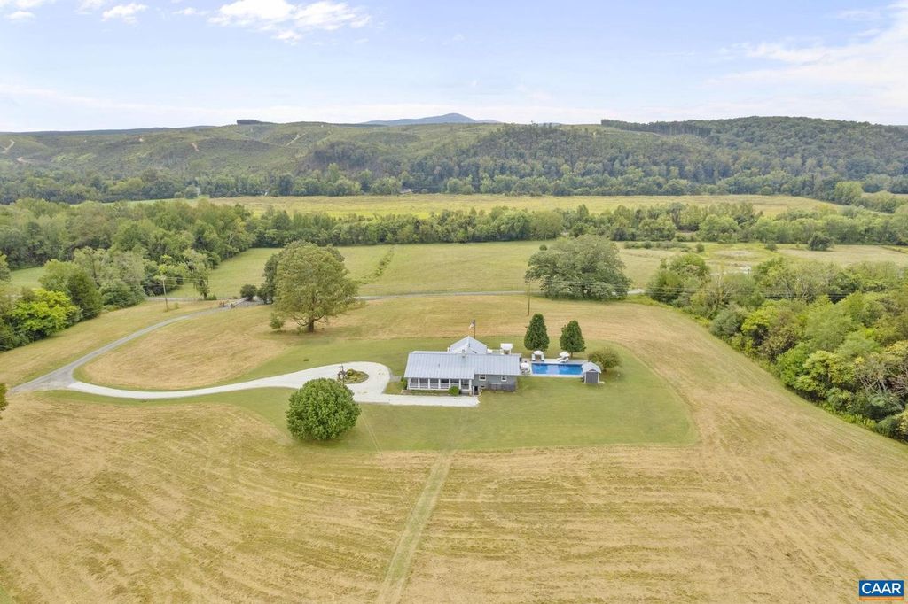 12189 NORWOOD RD, Wingina, VA 24599