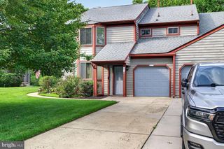 3502-B CHADBURY RD, Mount Laurel, NJ 08054