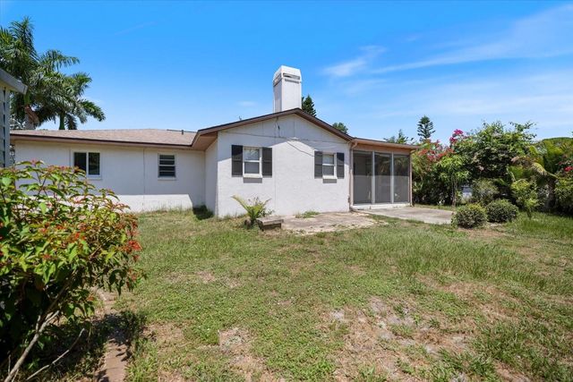1236 GAYLE AVE, Nokomis, FL 34275