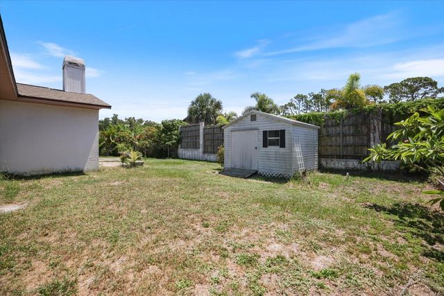 1236 GAYLE AVE, Nokomis, FL 34275