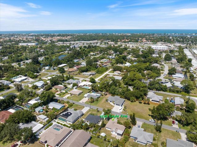 1236 GAYLE AVE, Nokomis, FL 34275