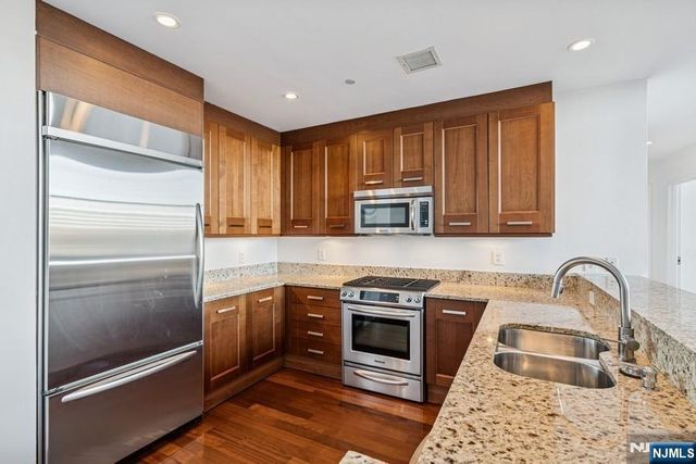 8100 River Road 0107, North Bergen, NJ 07047