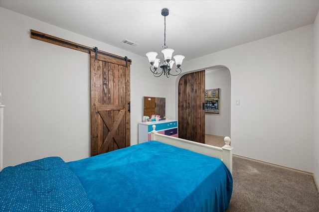 6805 Biondi Trail, Arlington, TX 76001