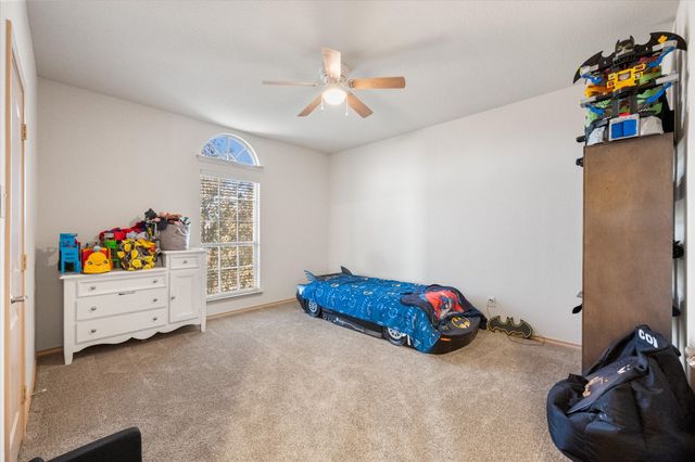 6805 Biondi Trail, Arlington, TX 76001