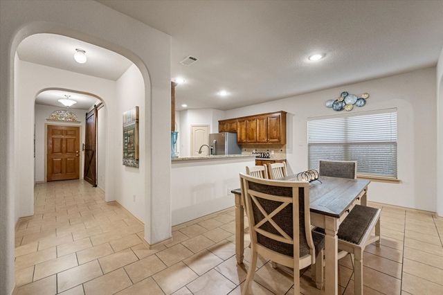 6805 Biondi Trail, Arlington, TX 76001