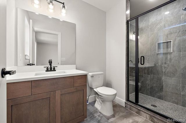 53650 Romeo Plank Road, Macomb, MI 48042