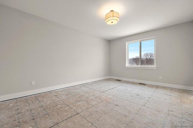 53650 Romeo Plank Road, Macomb, MI 48042