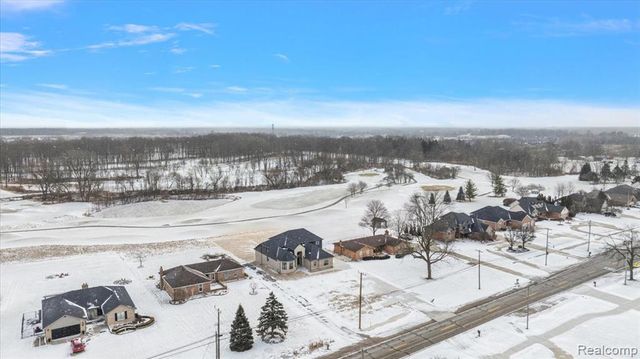 53650 Romeo Plank Road, Macomb, MI 48042